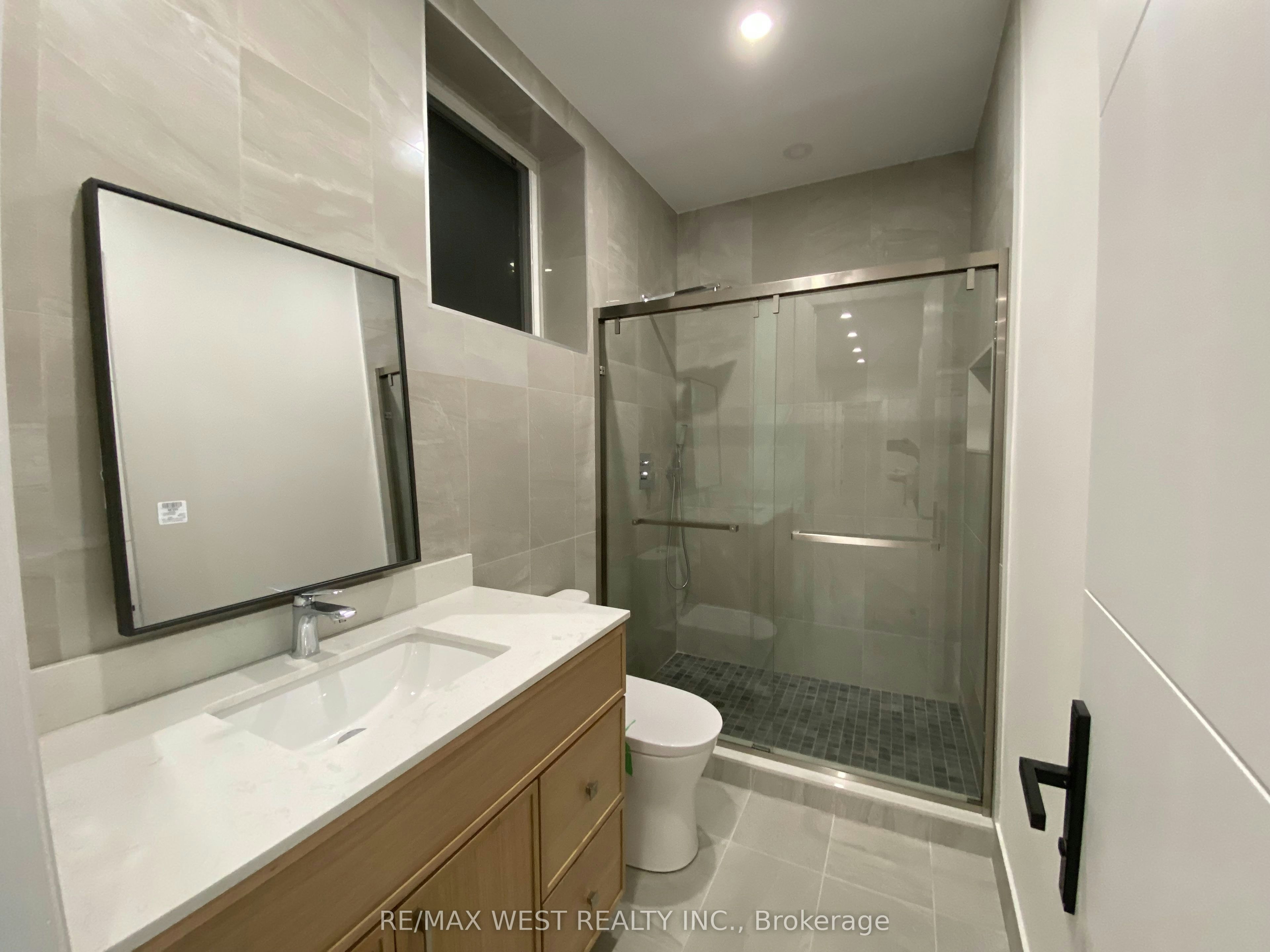 Garden Suite-58 Aura Lea Boulevard, Toronto, ON, M9M 1K5 - 6