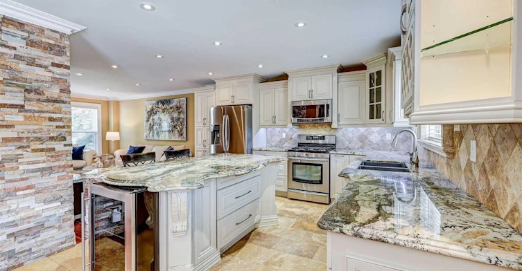 1570 Tipperary Court, Mississauga, ON, L5H 3Z4 - 12