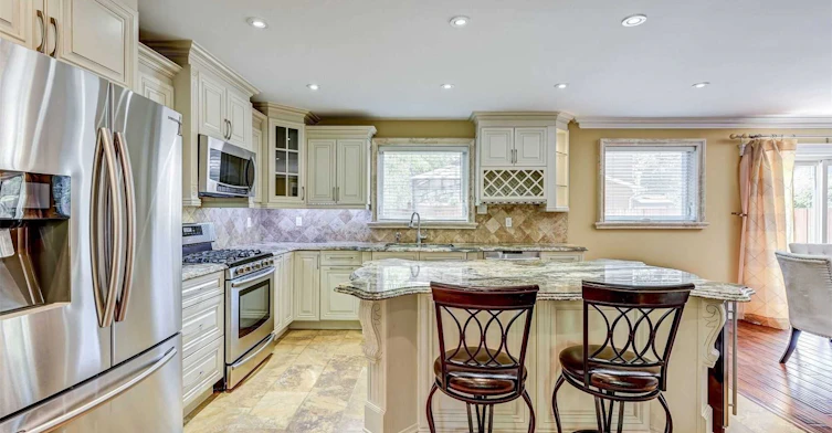 1570 Tipperary Court, Mississauga, ON, L5H 3Z4 - 10