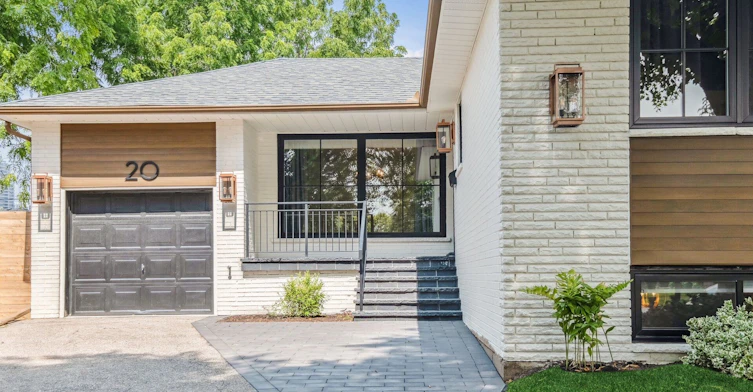 20 Silverhill Drive, Toronto, ON, M9B 3W2 - 2