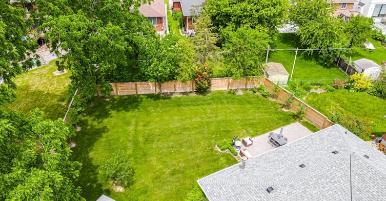 20 Silverhill Drive, Toronto, ON, M9B 3W2 - 35