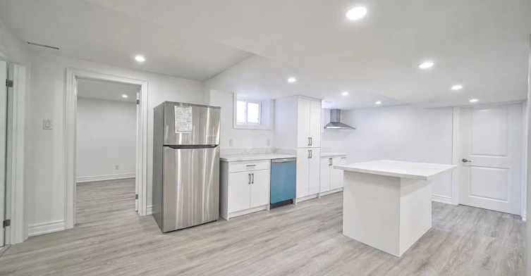 Lower-4395 Longmoor Drive, Burlington, ON, L7L 1X8 - 10