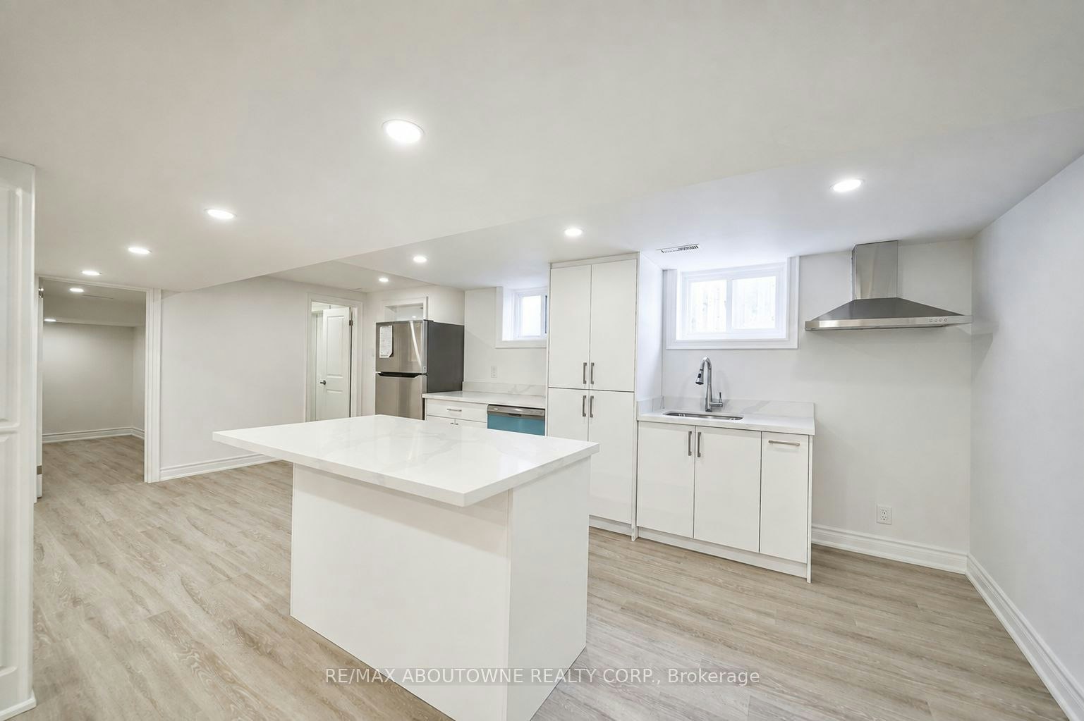 Lower-4395 Longmoor Drive, Burlington, ON, L7L 1X8 - 11