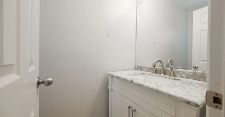 24-2700 Battleford Road, Mississauga, ON, L5N 2S7 - 18