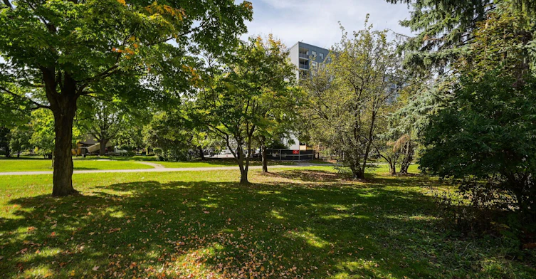 24-2700 Battleford Road, Mississauga, ON, L5N 2S7 - 48