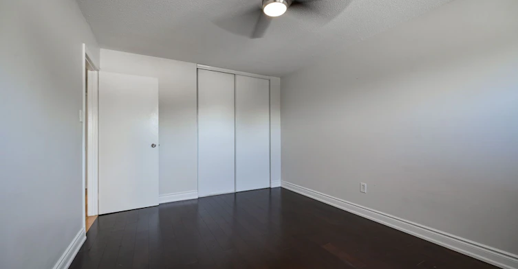 24-2700 Battleford Road, Mississauga, ON, L5N 2S7 - 25