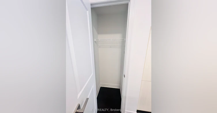 Unit3002 Master Bedroom-36 Elm Drive W, Mississauga, ON, L5B 0N3 - 8