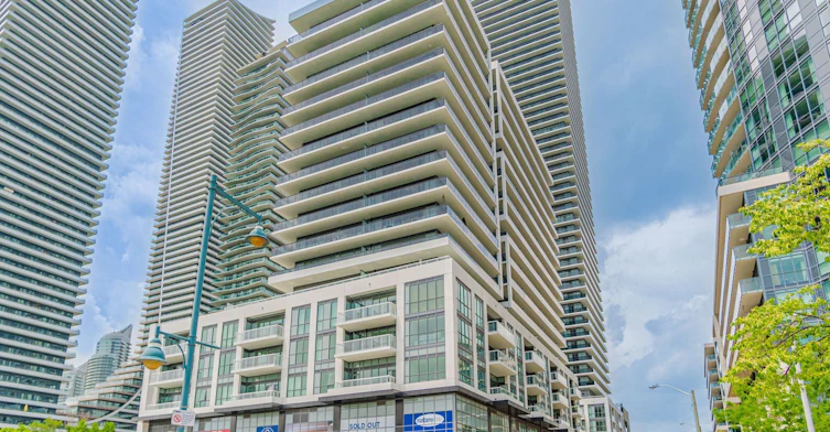 312-65 Annie Craig Drive, Toronto, ON, M8V 0C4 - 2