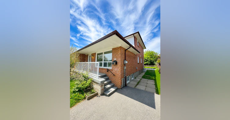 29 Dellbrook Crescent, Toronto, ON, M9L 1E3 - 21