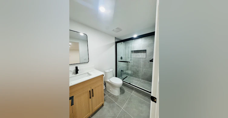 29 Dellbrook Crescent, Toronto, ON, M9L 1E3 - 14