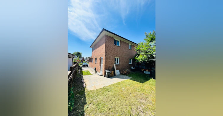 29 Dellbrook Crescent, Toronto, ON, M9L 1E3 - 22