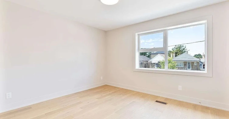 Main & 2nd Flr-41 Bowie Avenue, Toronto, ON, M6E 2P2 - 7