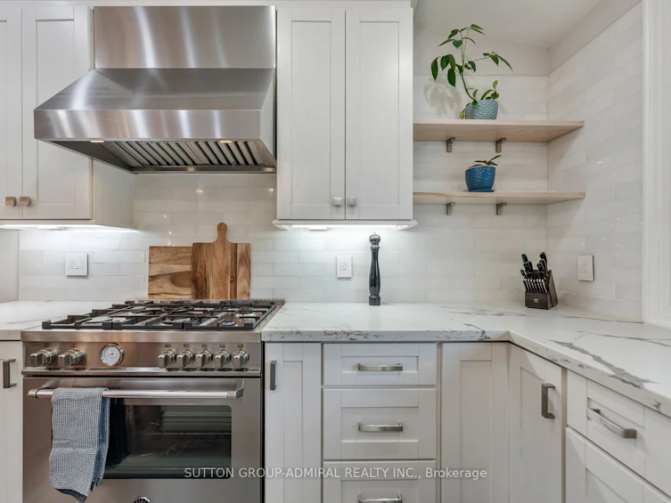 41 Waterford Drive, Toronto, ON, M9R 2N5 - 6