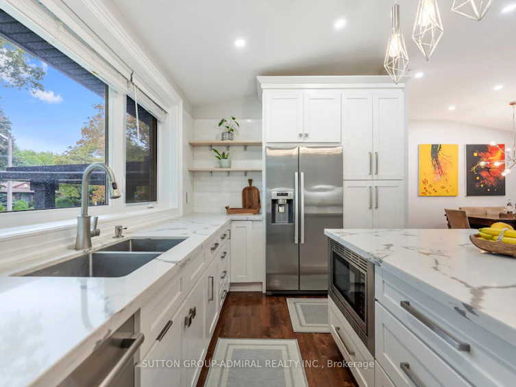 41 Waterford Drive, Toronto, ON, M9R 2N5 - 7