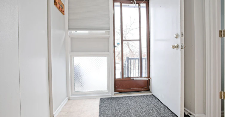 130 Duncanwoods Drive, Toronto, ON, M9L 2E1 - 16