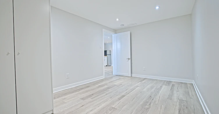 Bsmt-130 Duncanwoods Drive, Toronto, ON, M9L 2E1 - 5