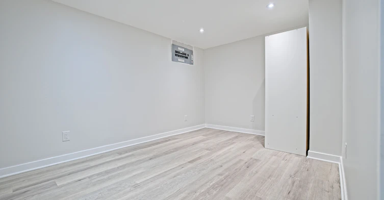 Bsmt-130 Duncanwoods Drive, Toronto, ON, M9L 2E1 - 7