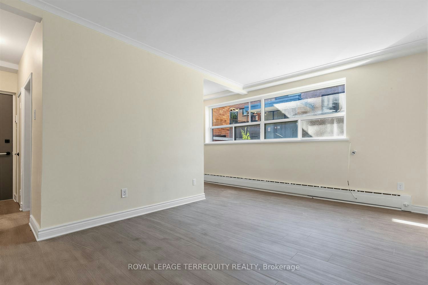 1-2550 Keele Street, Toronto, ON, M6L 2N8 - 7