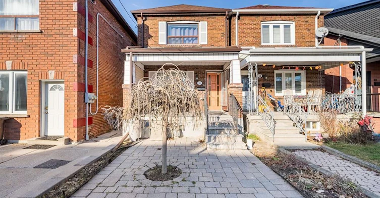 3-14 Innes Avenue, Toronto, ON, M6E 1M8