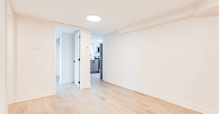 C-50 William Cragg Drive, Toronto, ON, M3M 1V1 - 8