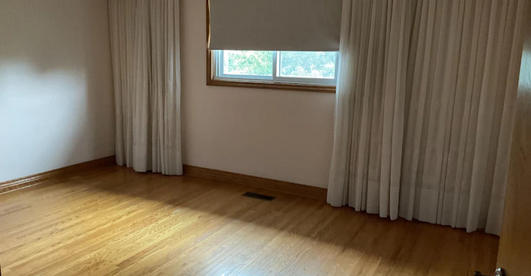 Upper 3 Levels-391 Glen Park Avenue, Toronto, ON, M6B 2E6 - 9