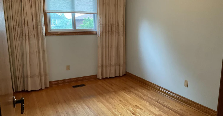 Upper 3 Levels-391 Glen Park Avenue, Toronto, ON, M6B 2E6 - 10