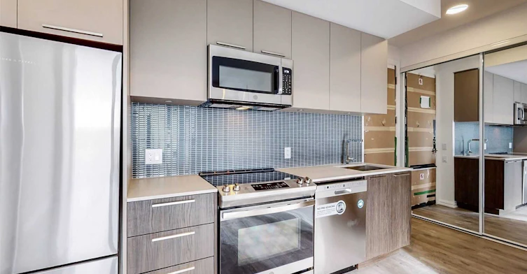 611-4208 Dundas Street W, Toronto, ON, M8X 1Y6 - 9