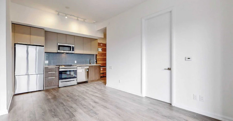 611-4208 Dundas Street W, Toronto, ON, M8X 1Y6 - 5