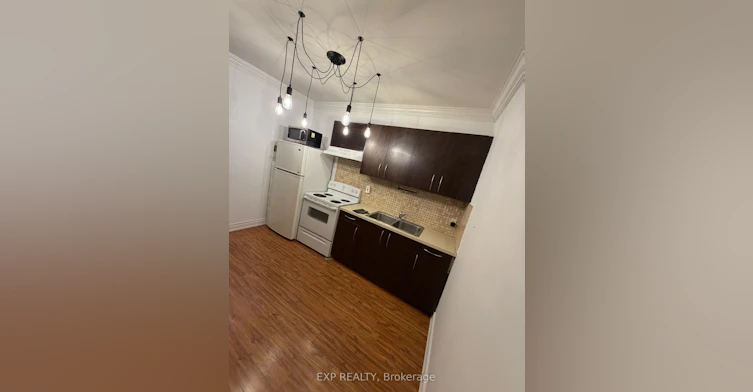 1-2878 Dundas Street W, Toronto, ON, M6P 1Y8 - 10
