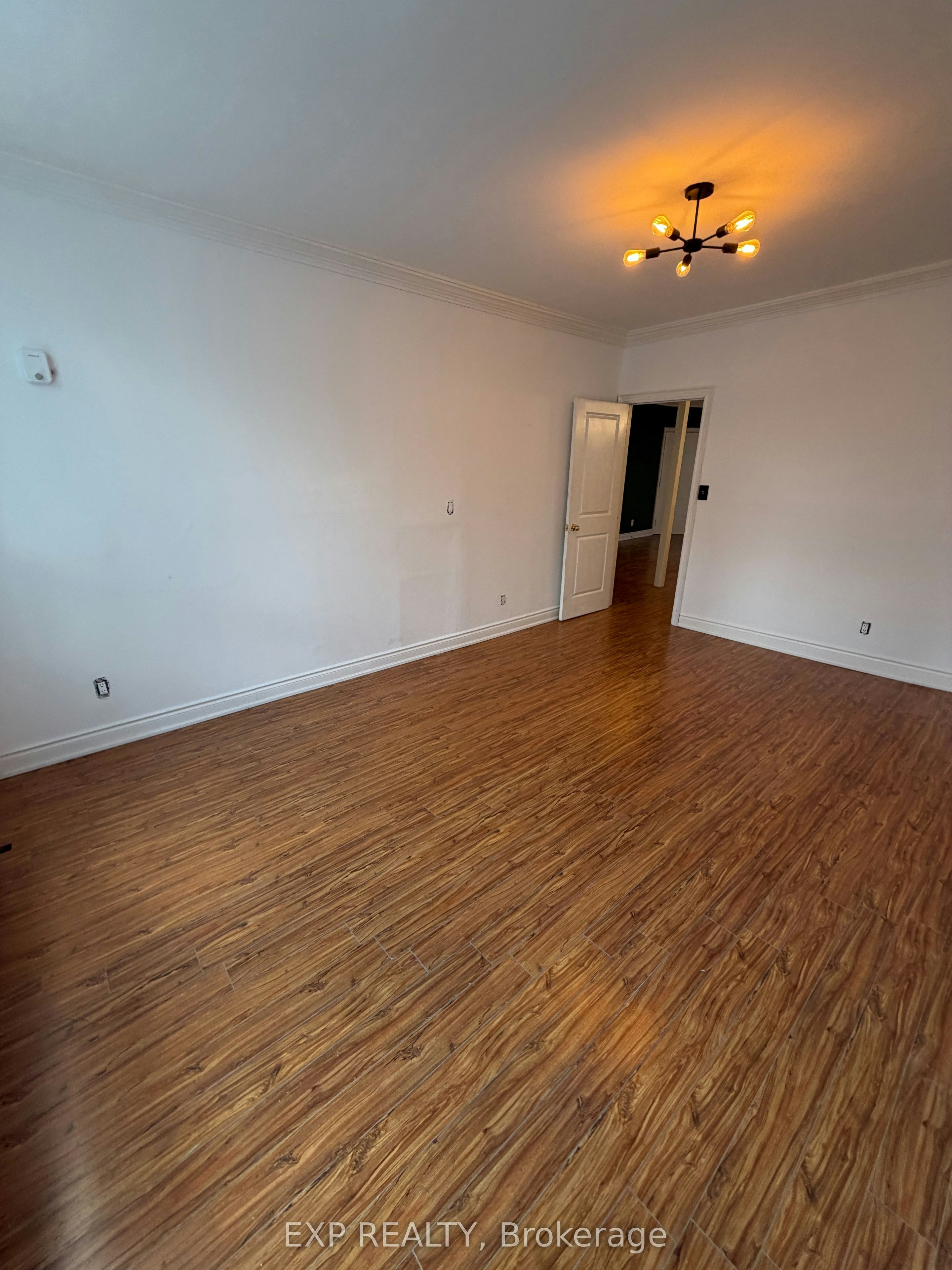 1-2878 Dundas Street W, Toronto, ON, M6P 1Y8 - 5