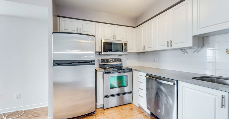 1409-2545 Erin Centre Boulevard N, Mississauga, ON, L5M 6Z9 - 8