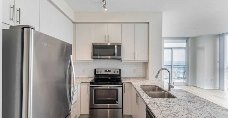 3307-3975 Grand Park Drive, Mississauga, ON, L5B 4M6 - 13