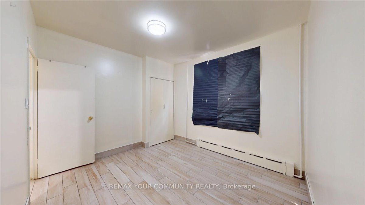 1A-2645 Keele Street, Toronto, ON, M6L 2P2 - 14