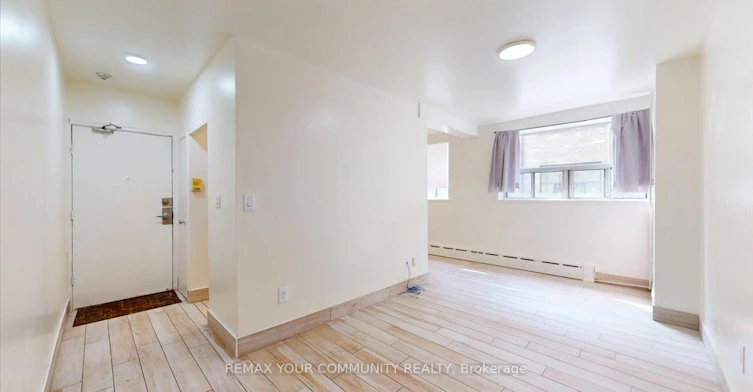 1A-2645 Keele Street, Toronto, ON, M6L 2P2 - 9