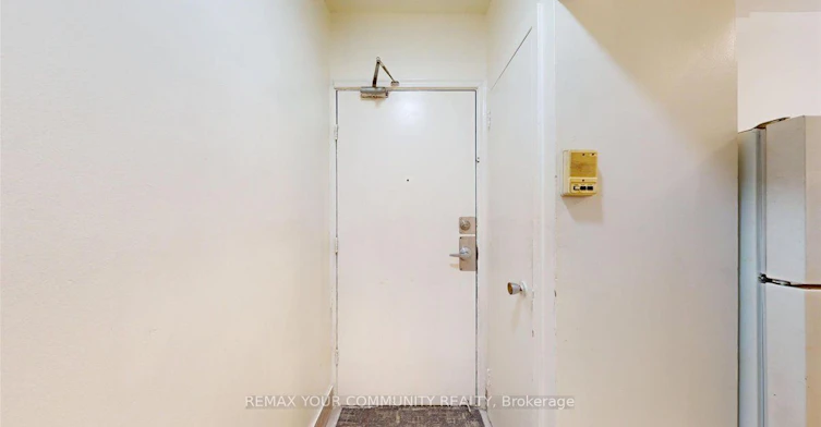 1A-2645 Keele Street, Toronto, ON, M6L 2P2