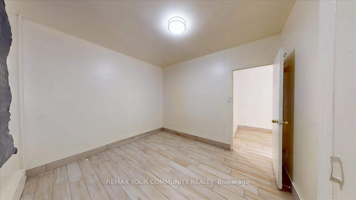 1A-2645 Keele Street, Toronto, ON, M6L 2P2 - 15