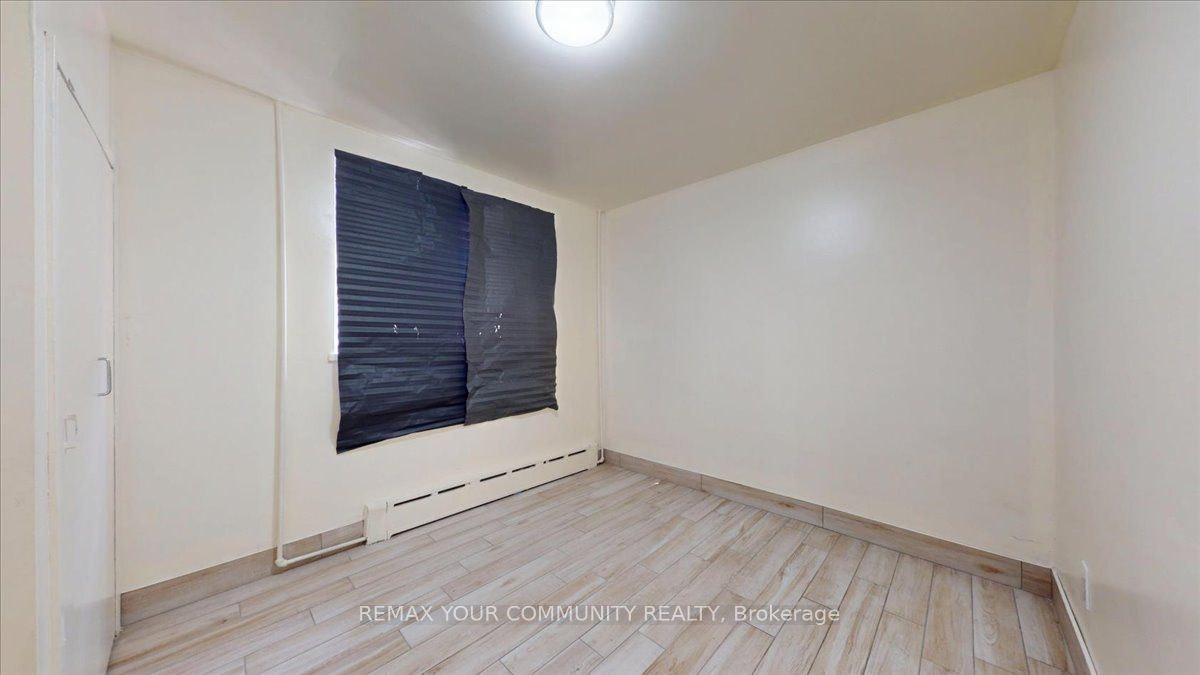 1A-2645 Keele Street, Toronto, ON, M6L 2P2 - 12