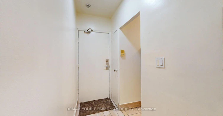 1A-2645 Keele Street, Toronto, ON, M6L 2P2 - 2