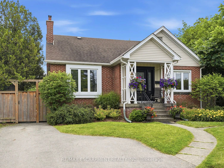 950 North Shore Boulevard W, Burlington, ON, L7T 1B1 - 3