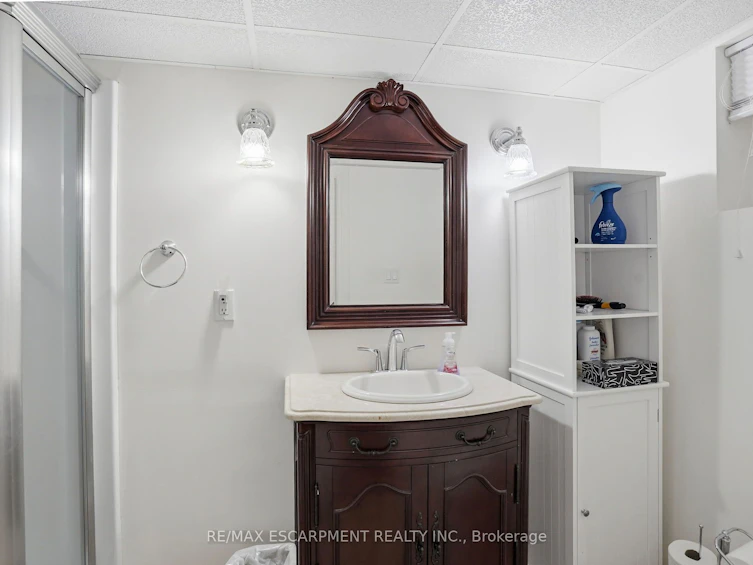 950 North Shore Boulevard W, Burlington, ON, L7T 1B1 - 33