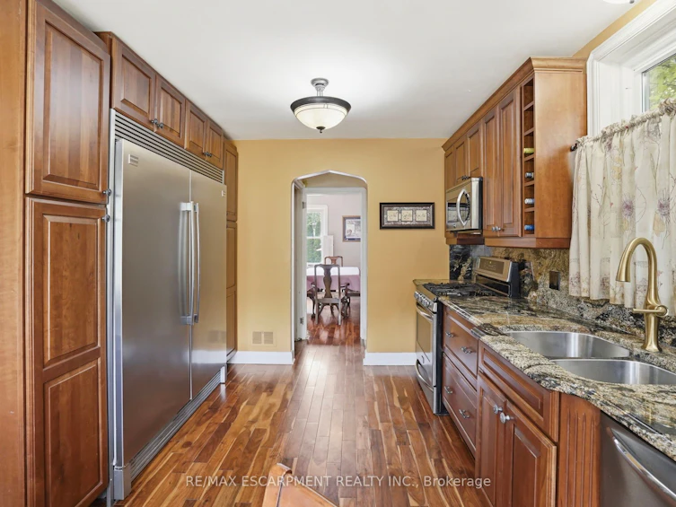 950 North Shore Boulevard W, Burlington, ON, L7T 1B1 - 11