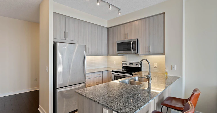 3301-3975 Grand Park Drive, Mississauga, ON, L5B 4M6 - 12