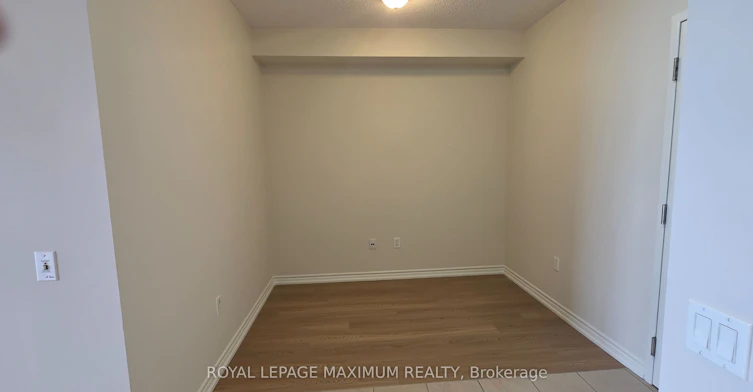 2103-55 Strathaven Drive, Mississauga, ON, L5R 4G9 - 6