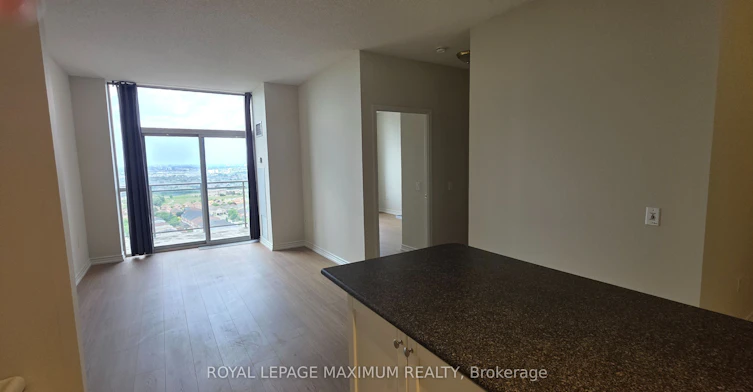 2103-55 Strathaven Drive, Mississauga, ON, L5R 4G9 - 3