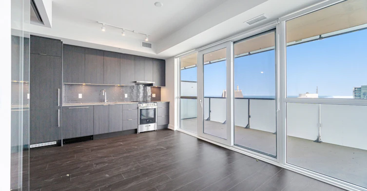 4404-430 Square One Drive, Mississauga, ON, L5B 0L6 - 12