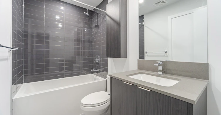 4404-430 Square One Drive, Mississauga, ON, L5B 0L6 - 17