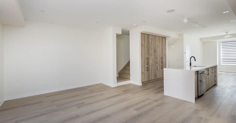 1357 Kaniv Street, Oakville, ON, L6M 4L8 - 12