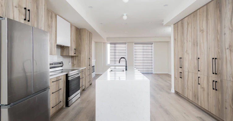 1357 Kaniv Street, Oakville, ON, L6M 4L8 - 5