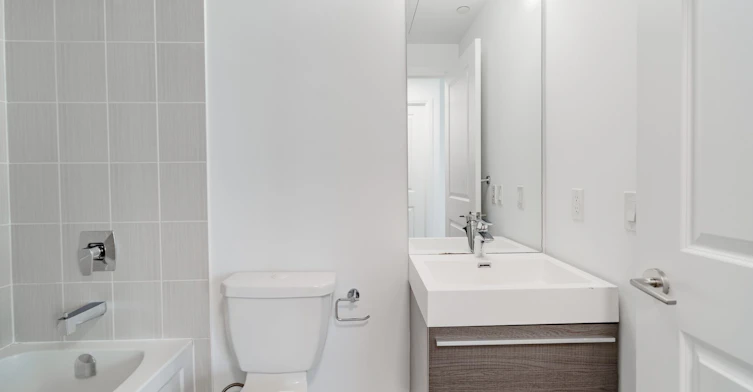 901-15 Zorra Street, Toronto, ON, M8Z 0C8 - 21