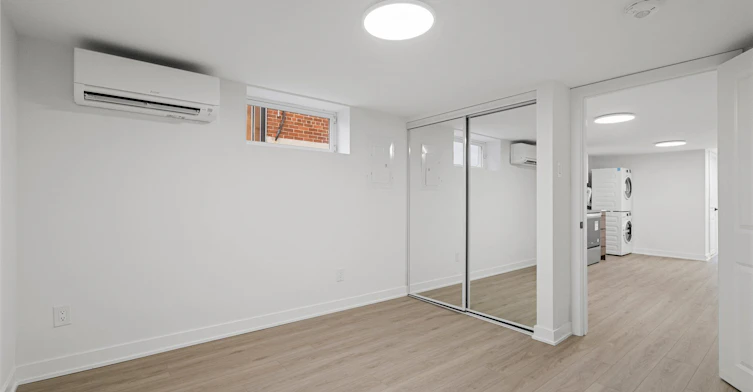 D-69 Claybrooke Street, Toronto, ON, M6M 3P8 - 5